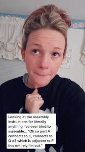 Danielle Goggins's Instagram, Twitter & Facebook