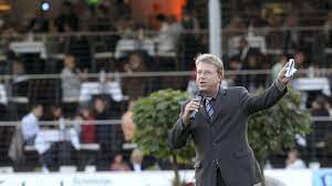 Carsten sostmeier (* 1960 in schlüchtern, hessen) ist ein deutscher sportkommentator. Olympia Moderator Muss Sich Entschuldigen Kultur