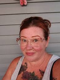 Hello, everyone. My name is Miaomiao.