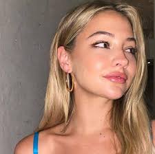 🎉 A huge welcome to our newest members! Let's kick things off with a quick  challenge: Drop a fun fact about yourself in the comments, and let's see  who can share the