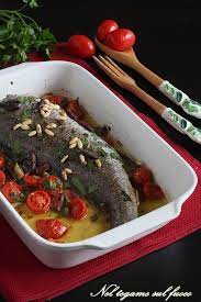 Categoria ricette di pesce, per 4 persone. Ombrina Al Forno Alla Mediterranea Con Olive E Pomodorini