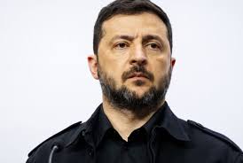 Nëna e Rita Orës kritikon londinezët që nuk po respektojnë rregullat anti  Covid 19