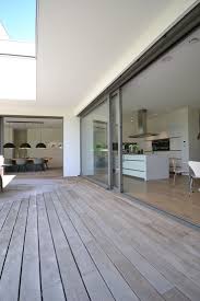 The Deck L Shape Betonska Nadstresnica Bunck Architektur Bergisch Gladba Haus Architektur Architektur Architektur Haus