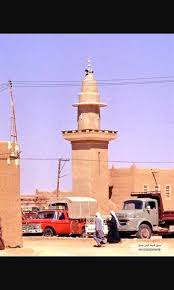 مسجد الذييب Cn Tower Building Tower