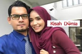 Melihatkan wajah manis ummi nazeera, pasti ramai tidak terkejut jika pelakon tersebut juga mempunyai seorang abang yang kacak. Sweet Aunty Dah Selalu Kenalkan Someone Tapi Izzar Tak Pernah Respon Ummi Nazeera Kongsi Momen Pertama Kali Jumpa Ibu Mertua Dan Kenal Suaminya Kisah Dunia