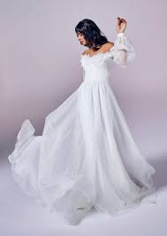 Wedding Dresses Couture Bridal Gowns By Designer Suzanne Neville Uk