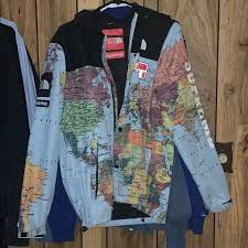 Featuring himalayan parkas, hooded supreme and the north face are back together this fall 2020 for a cold weather collection that consists of a summit series himalayan parka, mountain jacket, hooded. Ø±Ø¯Ø§Ø¡ Ø§Ù„ÙØ³Ø§Ø¯ Ø§Ø¨Ø¯Ø£ Supreme X The North Face World Map Jacket Psidiagnosticins Com