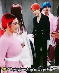 5′ 10″ height in centimeters: K Llama Llama Rival