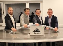 Hanger & hafenecker im interview. Andreas Hanger Politiker Politikeronline At