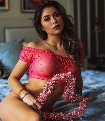 Beating even the beautiful spanish women, who however place themselves in second place. Top 10 Most Beautiful Spanish Women Spanish Woman Spanish Actress Most Beautiful Models