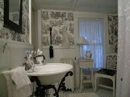 Black And White Toile Wallpaper Bathroom Reader S House Virginia Colonial 272k French Bathroom Relaxing Bathroom Black And White Decor