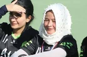 Muere jugadora de hockey de Pakistan, que buscaba llegar a Italia