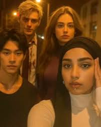 Lily Howard (lilymayhoward)