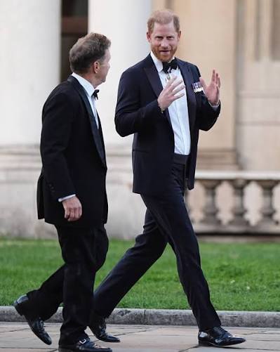 🚨NEW: Prince Harry makes first public appearance since moving back to the  UK 🇬🇧 The Duke of Sussex arriving at the inaugural Invictus Spirit  Awards, held at Old Royal Naval College in