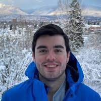 Kathleen Hayter's Instagram, Twitter & Facebook