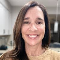 Stephanie Walmsley's Instagram, Twitter & Facebook