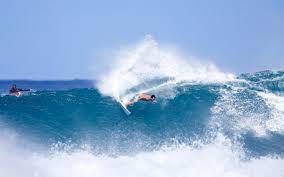 Watch the live sunset beach surf cam now so you can make the call before you go surfing on the north shore of oahu today. Sunset Beach Surf Report Live Surf Cams 16 Day Surf Forecast Surfline