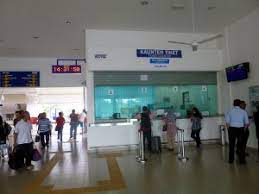 Since the train trip from kl to alor setar takes a long time, it gets cold from the air conditioner after. Alor Setar Railway Station Ktmb Kedah Stesen Keretapi