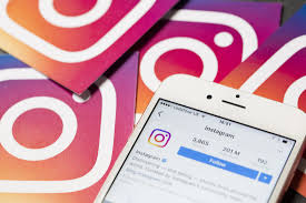 How to add to your story on Instagram to share media - Business ...