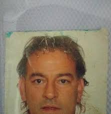 Non fari puppetta... Ma chi vulemu riri I siciliani?E vuatri quannu  quarcunu s'allarga a vucca comu ci riciti? 😀😀🙋‍♀️