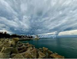 Jun 17, 2021 · un ciclon de proporții se va forma în marea neagra, iar fenomenul va afecta puternic românia. Ciclon Format Pe Marea NeagrÄƒ Vor Fi Ploi Abundente È™i Vant Extrem De Puternic In Dobrogea