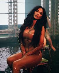 Nicole scherzinger — wet 03:37. The Pussycat Dolls Have Finally Accepted That Nicole Scherzinger Is The Frontwoman After Years Of Fighting