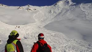 Glissé sous une veste, ou bien en superposition sous. Fragilite Du Manteau Neigeux Dans Les Alpes Au Cours De L Hiver 2013 2014 Ski Libre Com