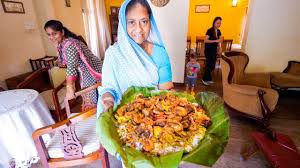 We show you the beauty of sri lanka • tag us to get featured ✨ • tour packages : Huge Platter Of Sri Lankan Food Once In A Lifetime Family Meal In Colombo Sri Lanka Youtube
