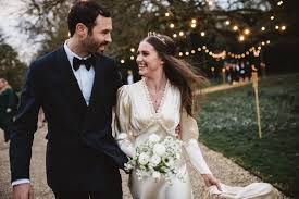 Can you rent a wedding dress. Where To Rent A Wedding Dress Evening Standard