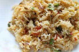 Mesti anda tertanya kenapa siap bahagikan nasi goreng dalam. Nasi Goreng Ikan Bilis Petai Yang Sangat Sedap Azie Kitchen