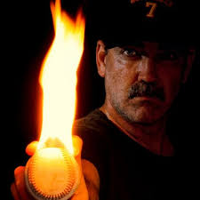 Jeff Groves (@JeffHGroves)