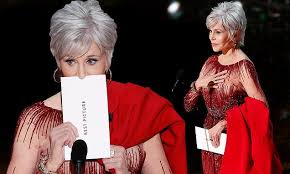 You can count on jane fonda for honesty—about sex, regrets, and plastic surgery. Jane Fonda 82 Is Overwhelmed By A Standing Ovation As She Closes Out The 92nd Academy Awards Daily Mail Online