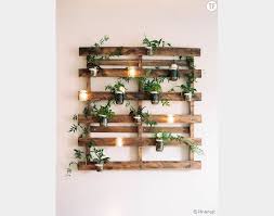 Les étagères déco habillent les murs de vos chaque pièce : 15 Idees D Etageres En Palette Reperees Sur Pinterest Terrafemina
