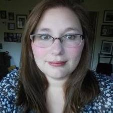 April Hetrick's Instagram, Twitter & Facebook