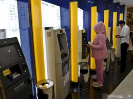 Mulai 1 juni, tarik tunai dan cek saldo bank bumn di atm link kena biaya. Ese9pao1lkaycm
