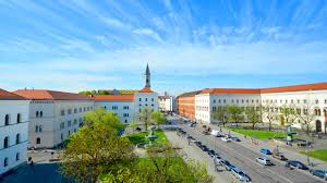 Sie verbindet hervorragende forschung mit einem anspruchsvollen lehrangebot. Ludwig Maximilians Universitat Munchen Linkedin