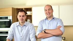 Take control of wanderina the sheep! Porady Ceska Televize