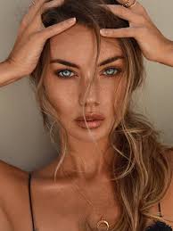 annie erickson : r/PrettyGirls