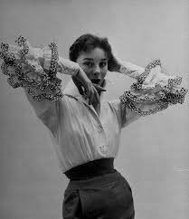 The Bettina Blouse 1952 French Fashion Designers 1950s Fashion Model