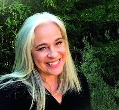 12 boeke wat perfek is vir die Kerskous