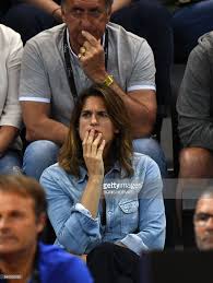 Amélie mauresmo aurait quitté le marché des célibataires! French Former Professional Tennis Player Amelie Mauresmo Gestures As Joueur De Tennis Amelie Mauresmo Tennis