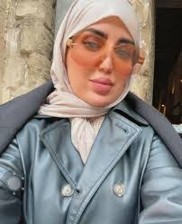 Aisha Fatima's Instagram, Twitter & Facebook