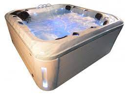 Hot tubs use a soothing combination of hydrotherapy jets and heat, which helps increase blood flow, reduce inflammation, and encourage the healing of injured muscles and tissue. Whirlpool Outdoor Aussenwhirlpool Hot Tub Spa Pool Ar 542 230 Hellblau Weiss Sbw Sauna Bad Wellness Gmbh