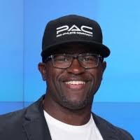 Travis Keys's Instagram, Twitter & Facebook