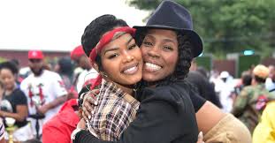 Teyana taylor was born on december 10, 1990 in harlem, new york city, new york, usa as teyana me shay jacqueli taylor. Who Are Teyana Taylor S Parents The Singer S Mom Is Also Her Manager