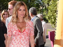 Mais c'est dans des séries policières estampillées tf1 qu'ingrid chauvin accède à la reconnaissance. Ingrid Chauvin Deux Bebes Avant L Ete Photos Tele Star