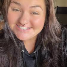 people who sleep talk really scare me 😭 what do you mean the ham man is  coming 😭