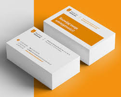 Love discovering new artists and designers? 15 Simple Yet Professional Business Card Designs For Inspiration