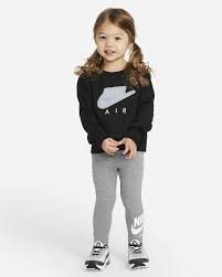 The beads of sweat dripping off the models in the nike, under armour and adidas ads as not always photoshopped. Nike Air Toddler Crew And Leggings Set Nike Lu