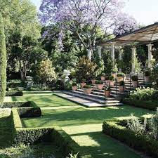 Here S A Look At What We Re Loving This Week Garden Designed By Debby Tenquist Garden Of St Christophe Garden Design Garden Architecture Patio Garden Design